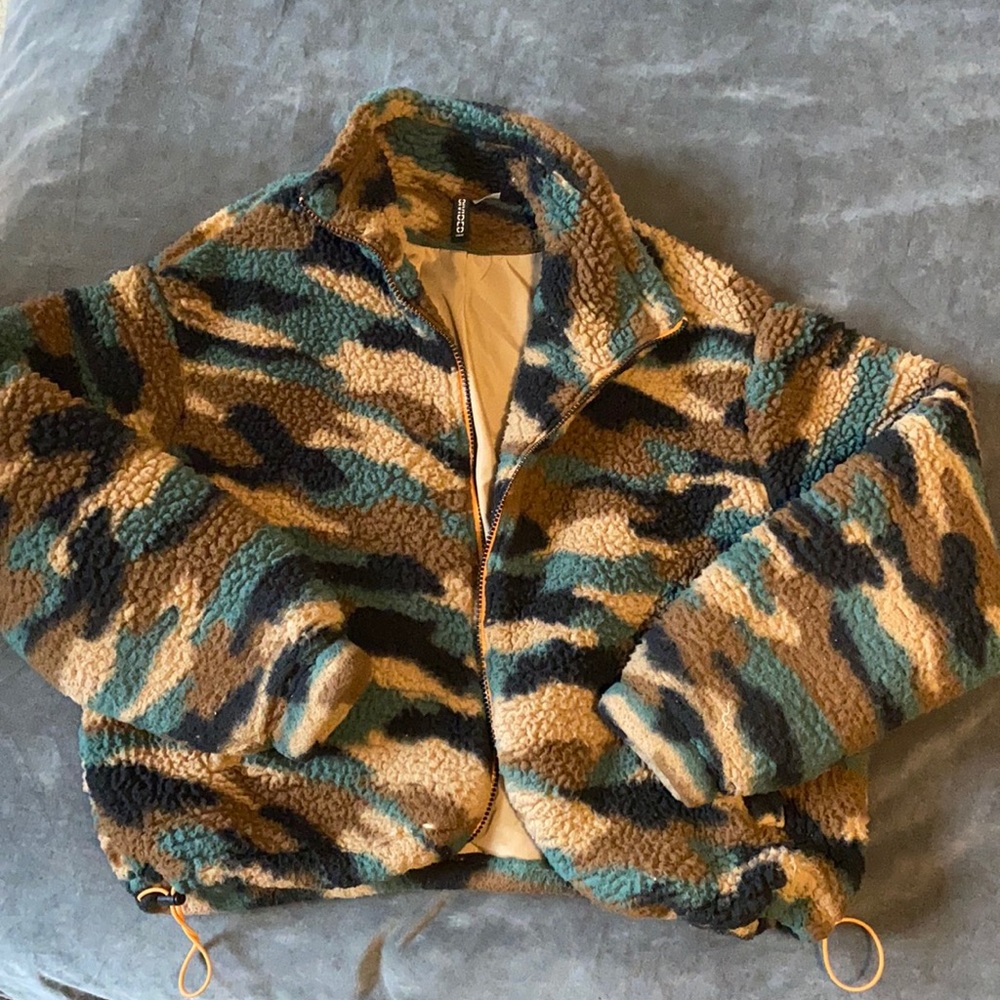 Sherpa zip up